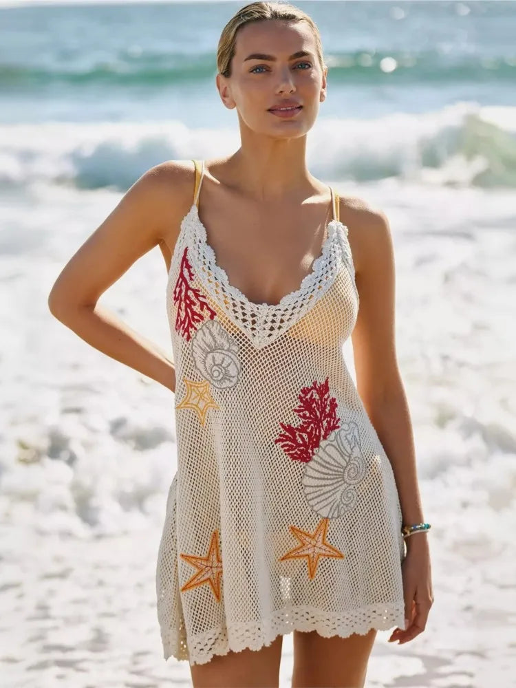 Sexy women's knit beach dress with a collar, featuring a stylish design perfect for summer seaside wear.