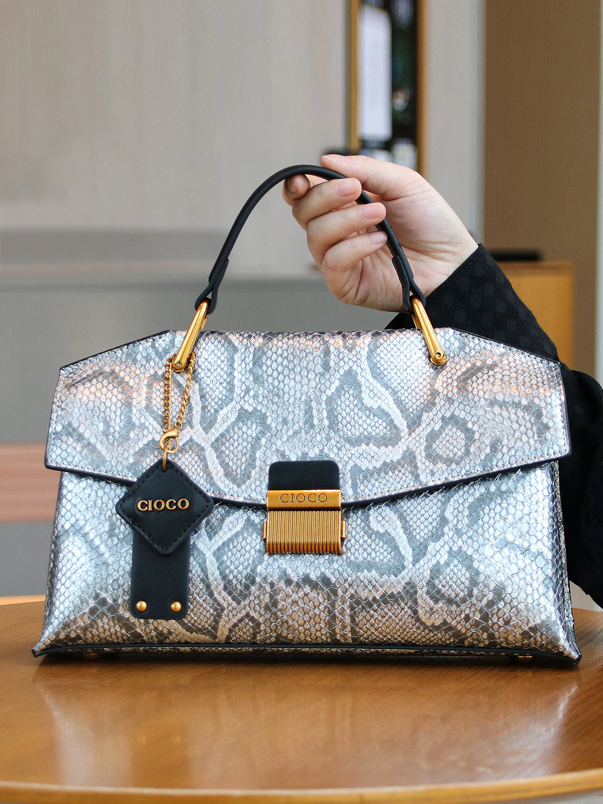 Bolso de Mano de Lujo de Alta Gama con Diseño de Serpient...