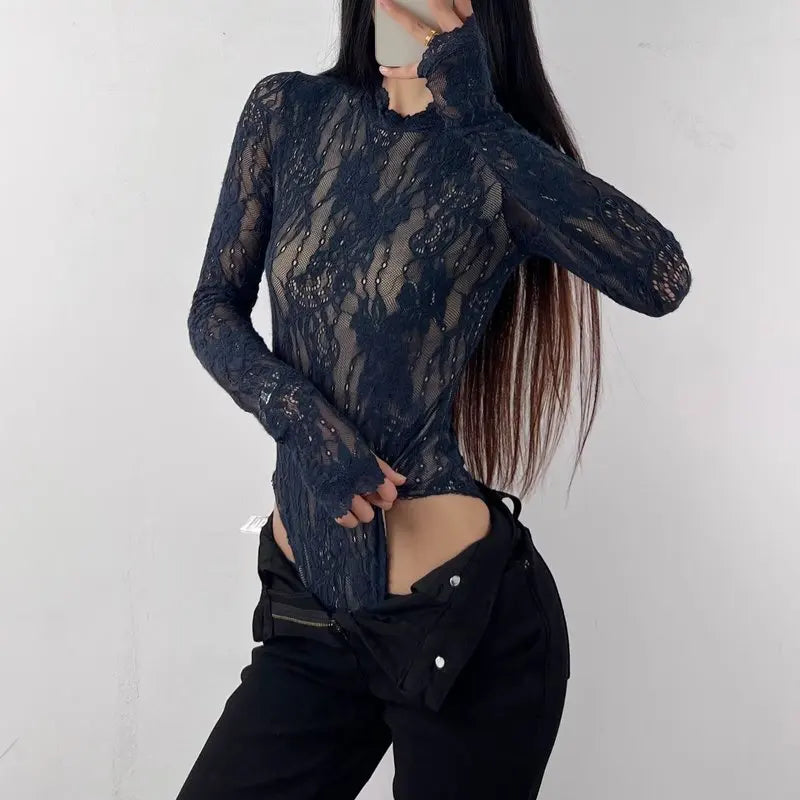 Women's Nuevo body with high neckline and long sleeves, from Corporación Turística, shown on a model.