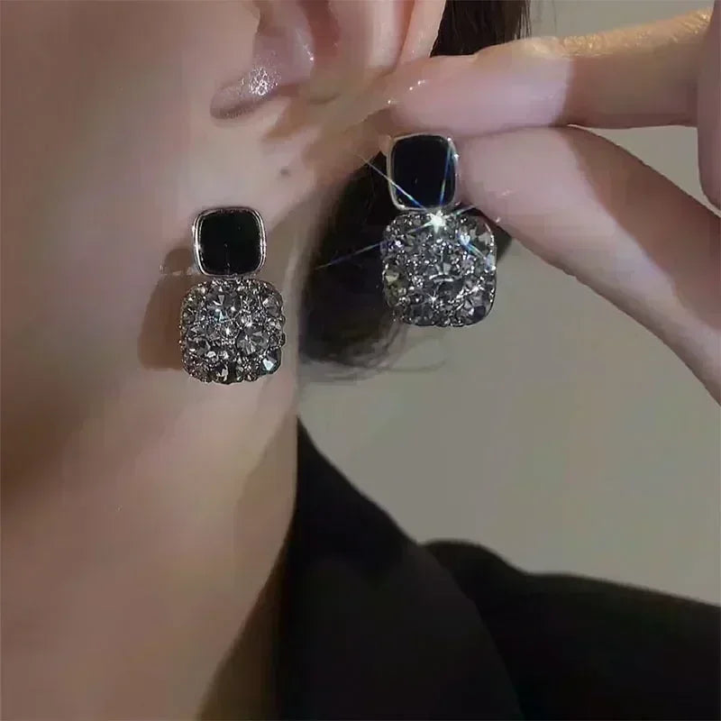 Nuevos pendientes cuadrados de circonita de cristal marró...