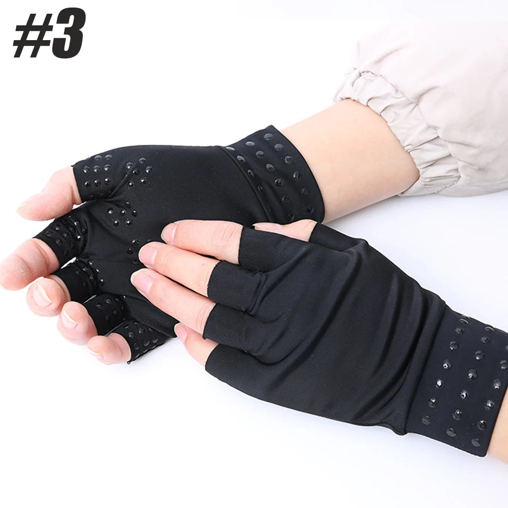 Pair of magnetic therapy gloves for arthritis from Corporación Turística, designed to provide pain relief and improved joint comfort.