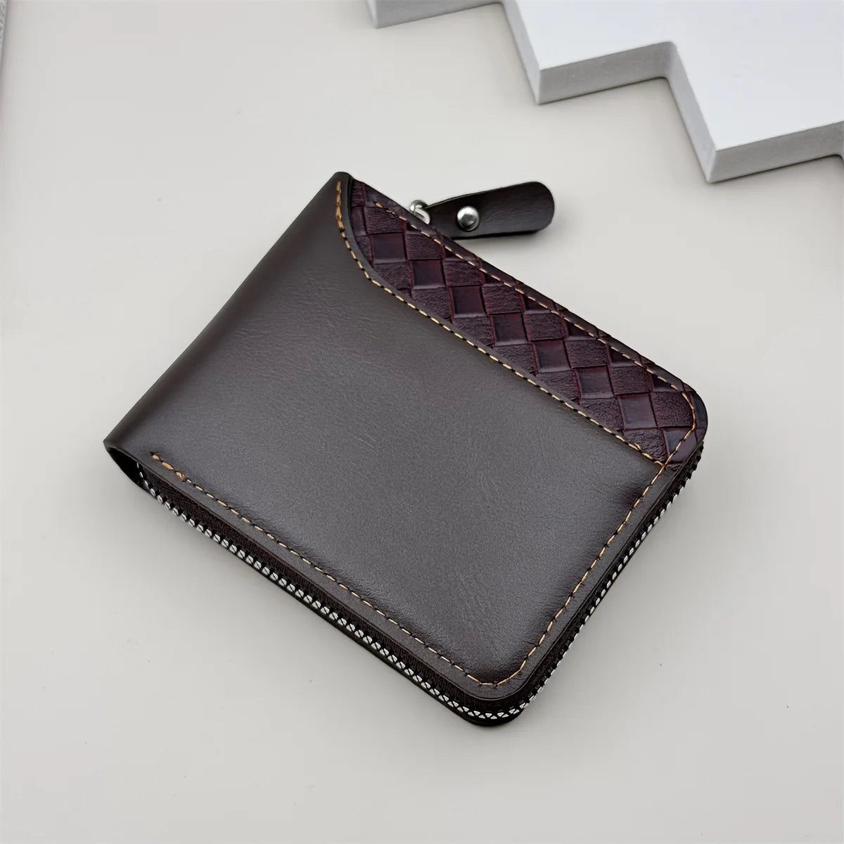 Cartera de Lujo Personalizada para Hombre: Cuero Sintético Grabado - Corporación Turística