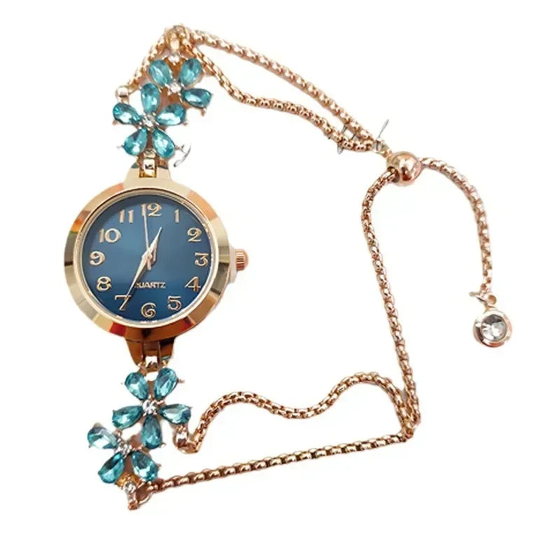 Reloj floral para mujer con detalles azules