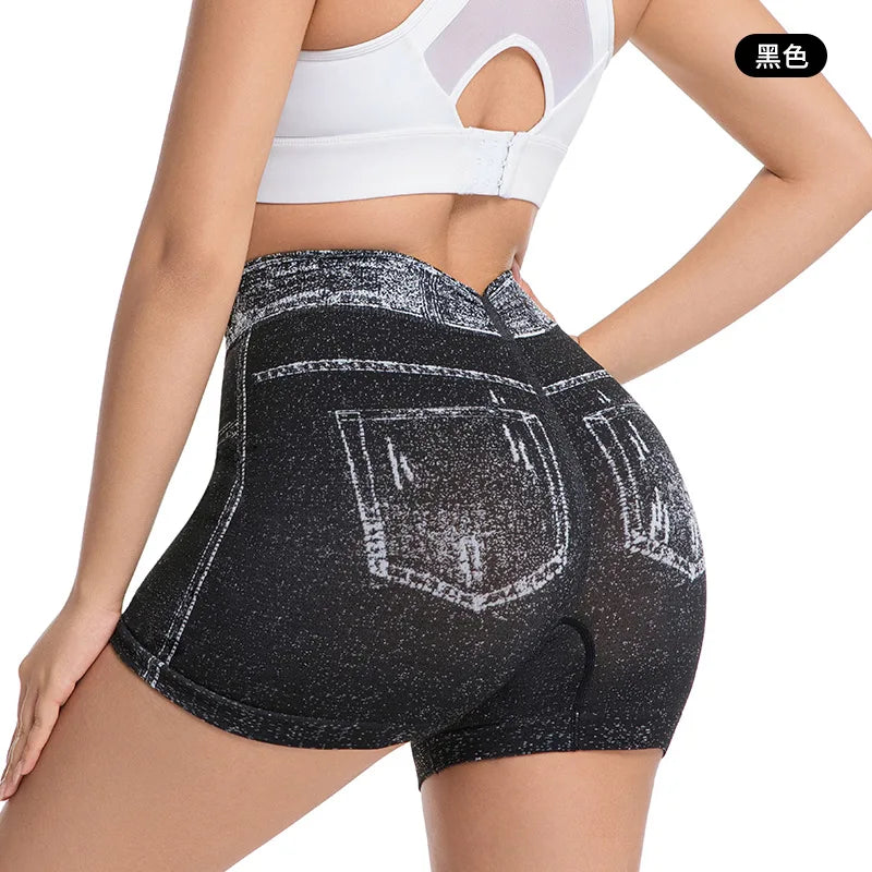Shorts deportivos negros efecto mezclilla para mujer