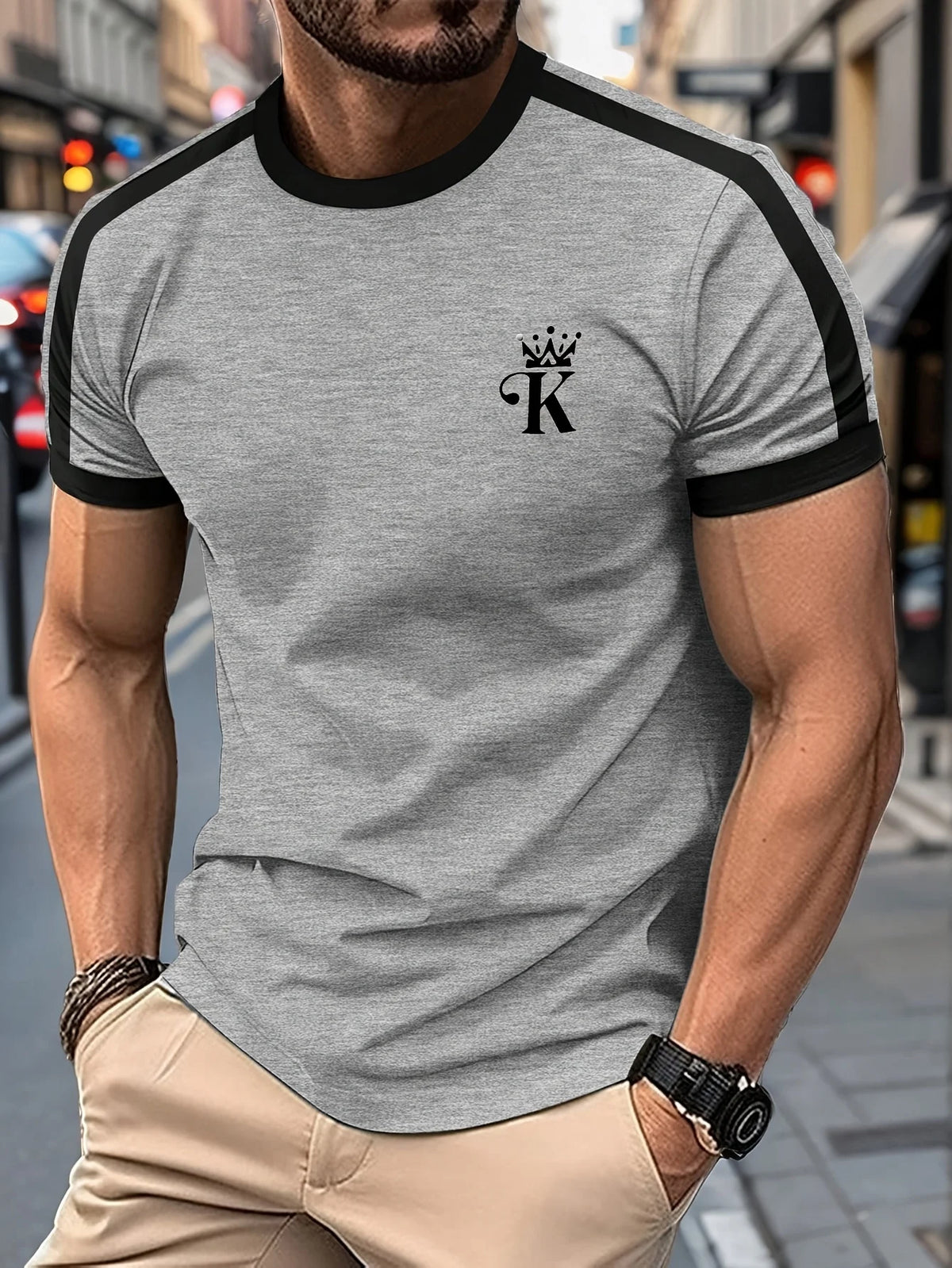 Camiseta Negra "King" Hombre: Estampado Dorado Informal