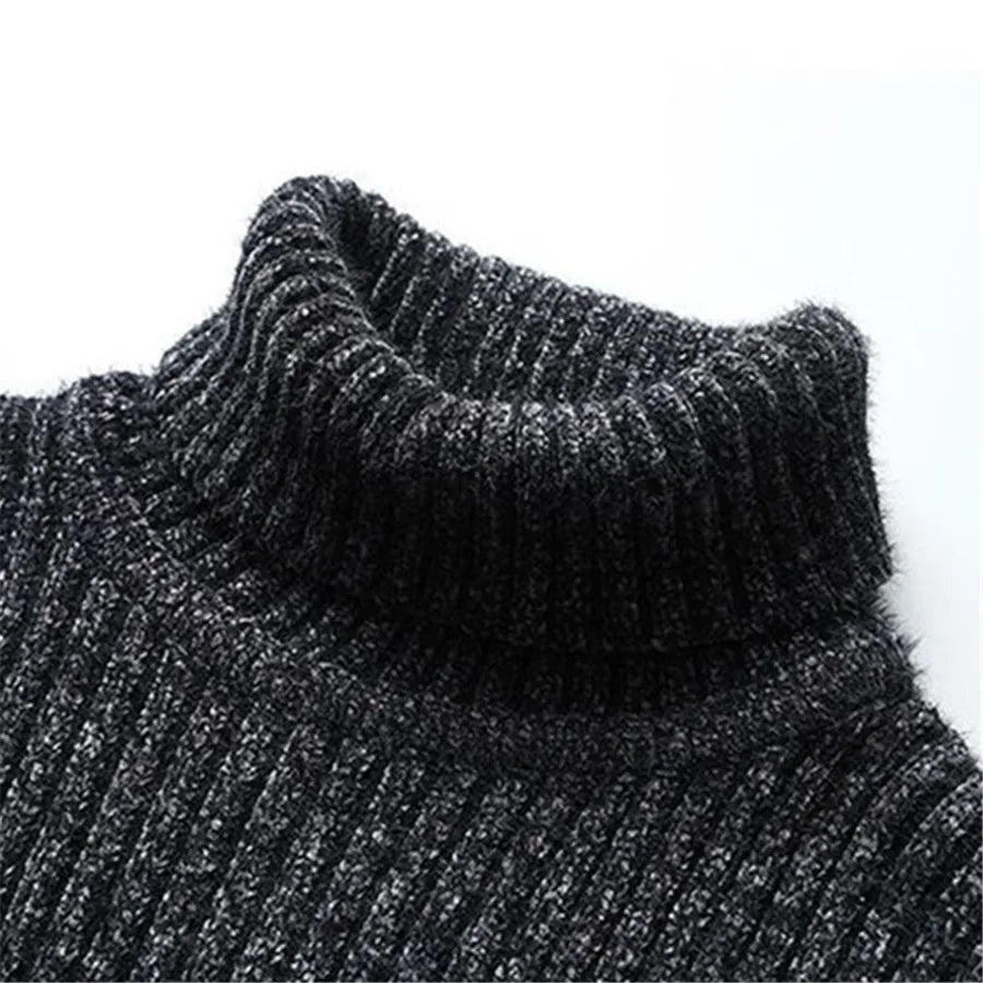 Gray men's thick warm sweater with high collar, casual winter knit, from Corporación Turística, suited for 57-65kg.