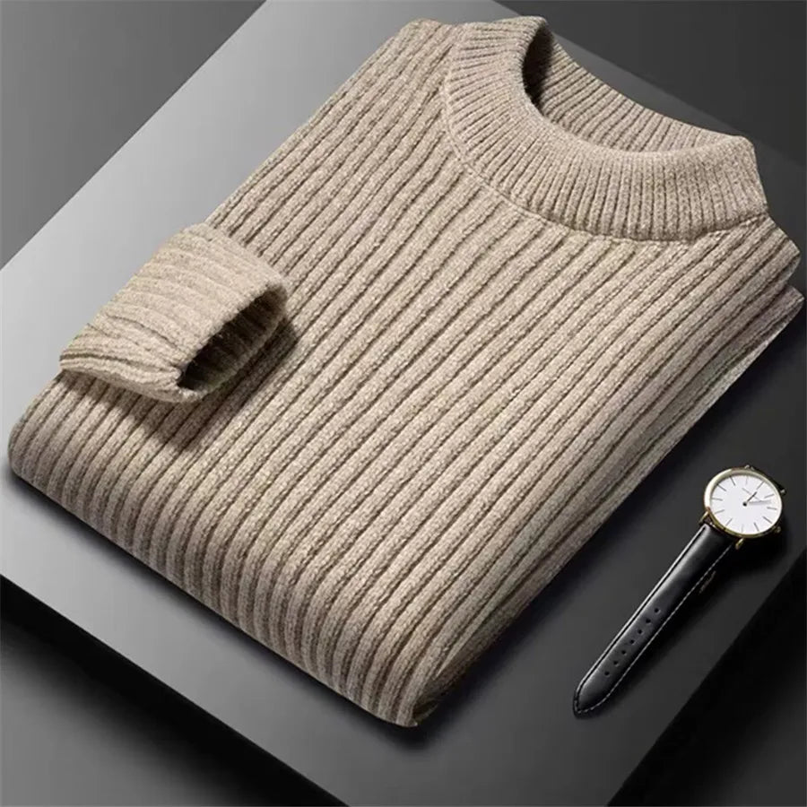 Gray men's thick warm sweater with high collar, casual winter knit, from Corporación Turística, suitable for 57-65kg.
