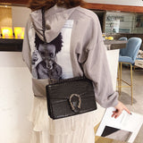 660 White small Bolso casual by malltor sold by malltor